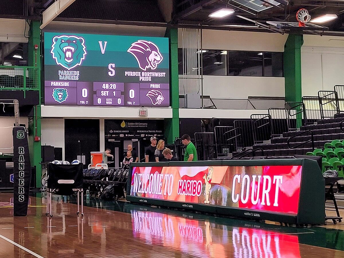 University of Wisconsin–Parkside; Indoor 3.9mm, 30', Kenosha, WI